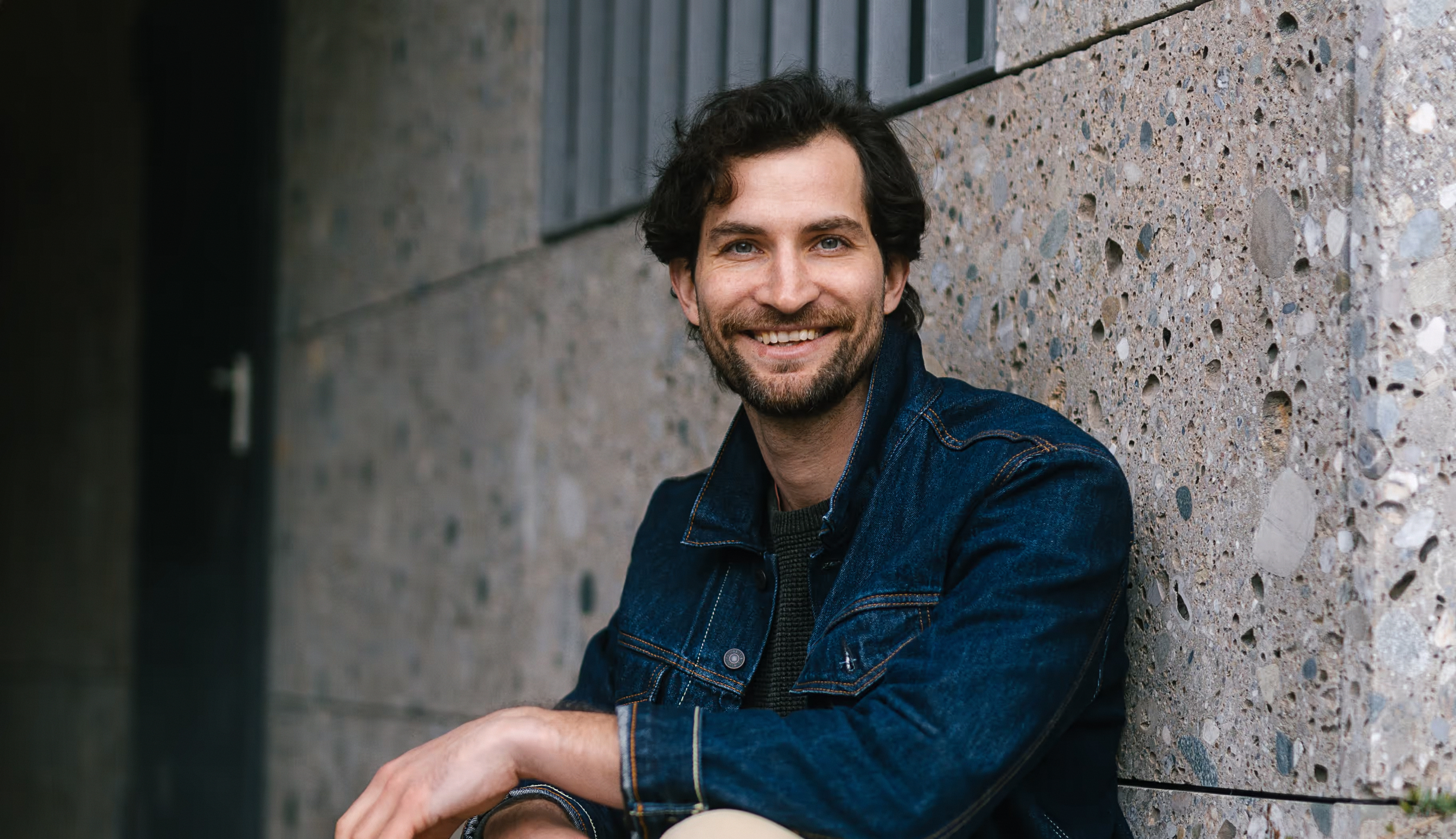 Yasmani Stambader — Filmemacher und Gründer von PIÙ VISION